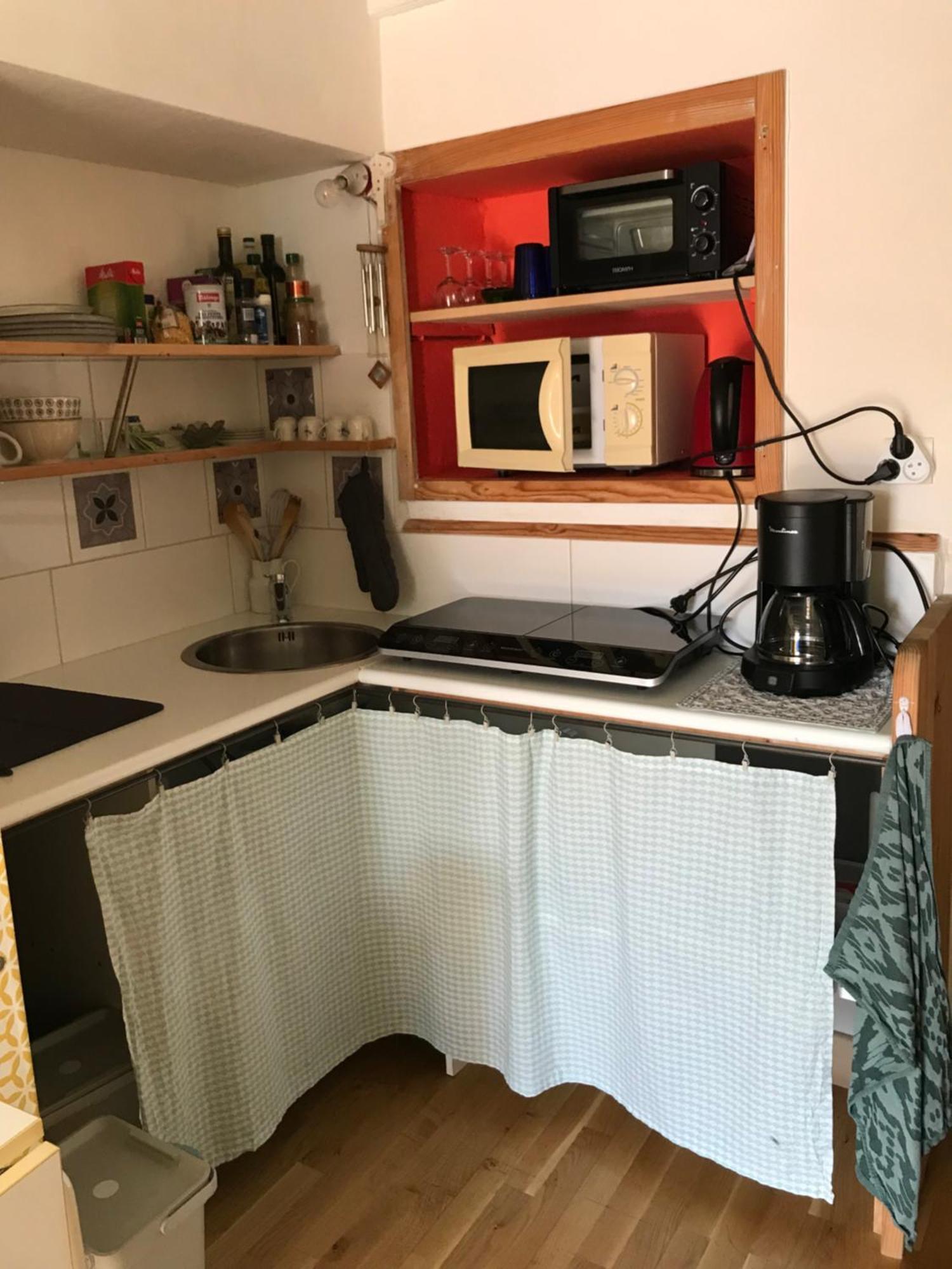 Dans La Loge De Marguerite Avec Sauna *