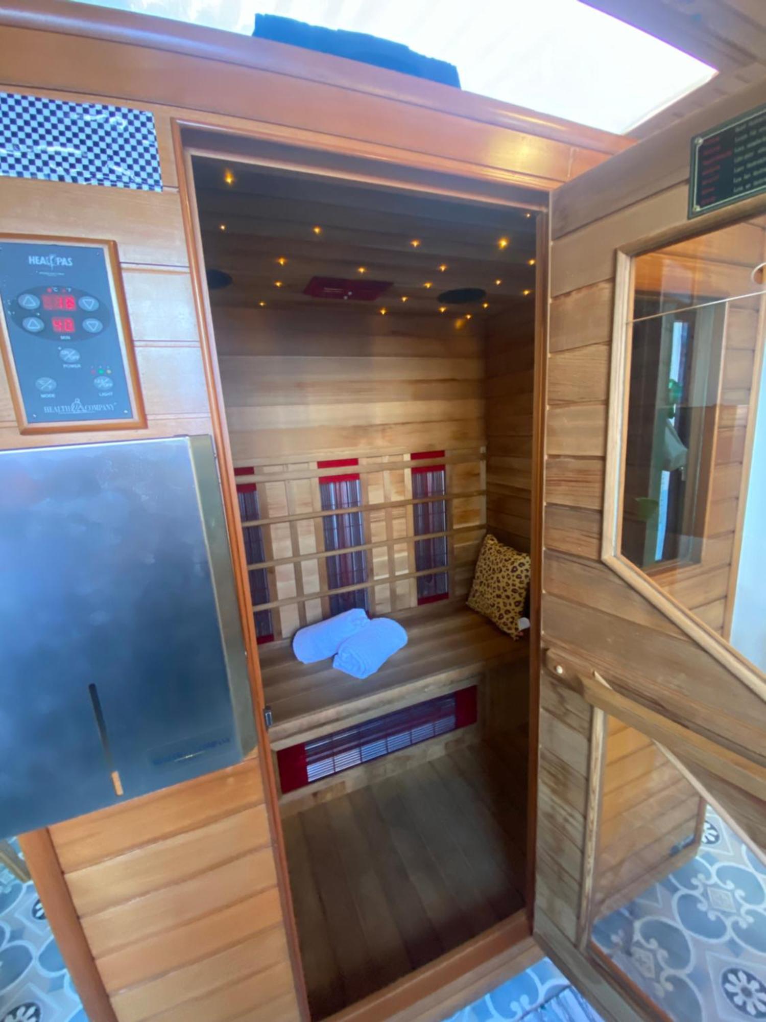 Dans La Loge De Marguerite Avec Sauna Homestay Oree-d'Anjou